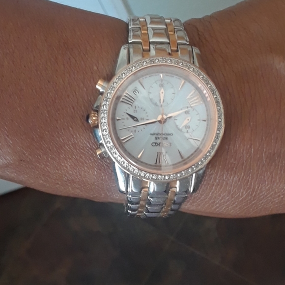Seiko Solar Chronograph women's watch - Picture 9 of 12